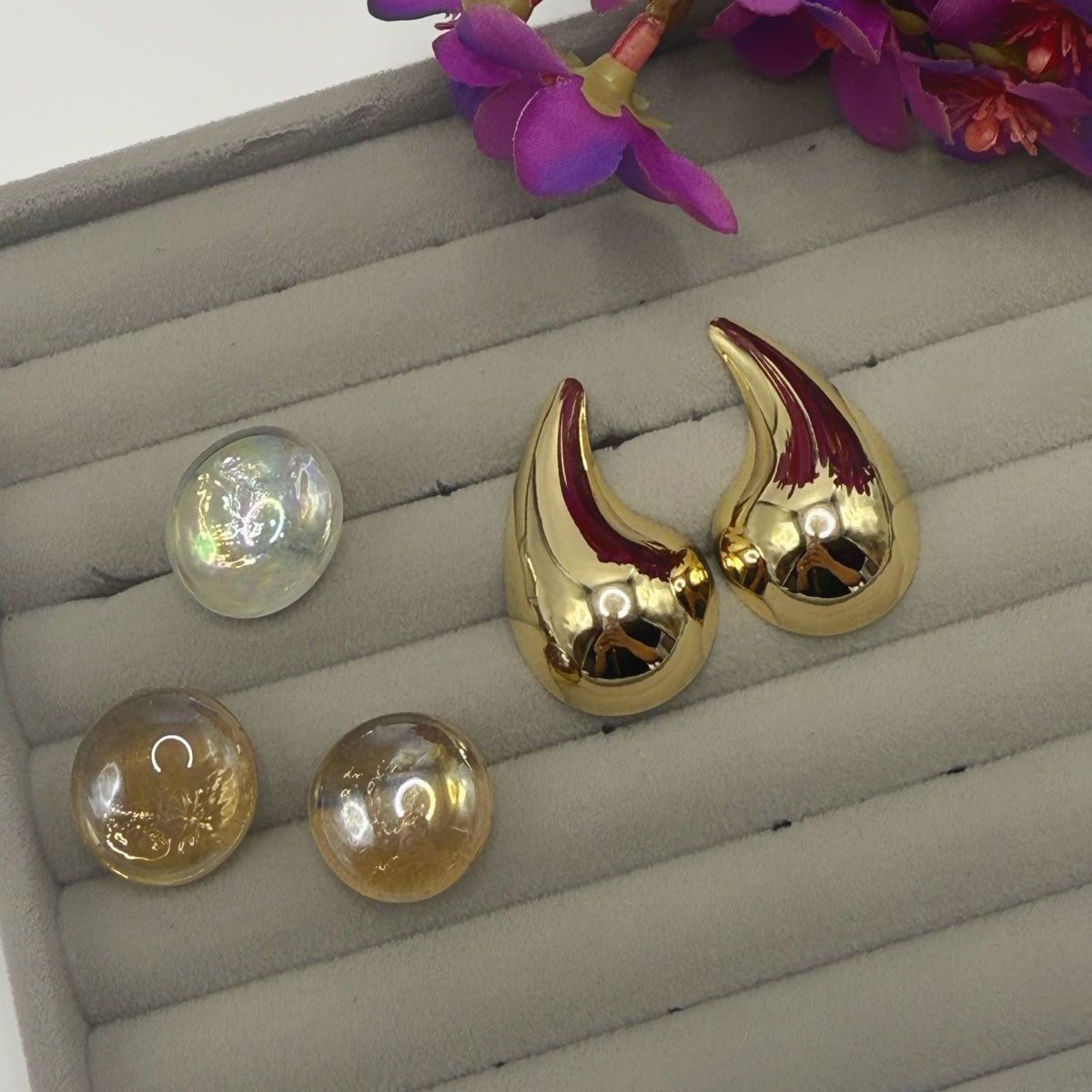 Brinco Gota Banhado a Ouro Maximalista