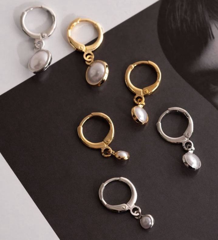 Trio de Brincos de Argolinhas com Pingentes de Pérolas - Imagem 3