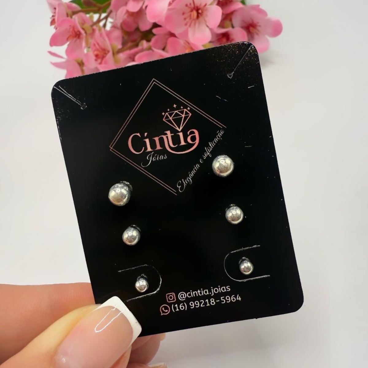 Trio Essencial: Brincos de Bolinha em Prata 925 para um Look Versátil