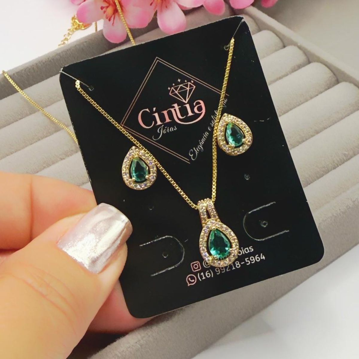 Conjunto Minimalista Turmalina Paraíba: O Brilho Raro Banhado a Ouro 18K - Imagem 3